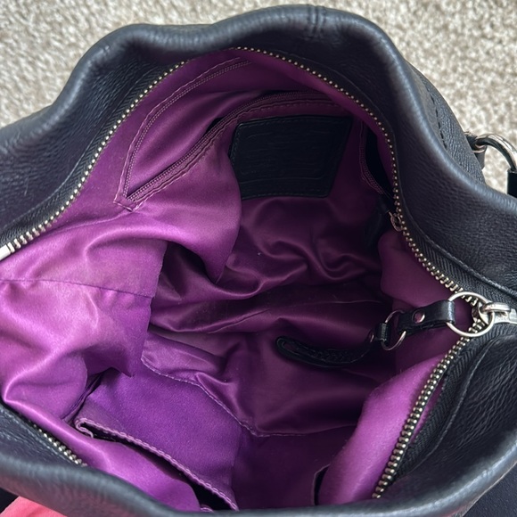 Coach leather purse - Picture 5 of 5